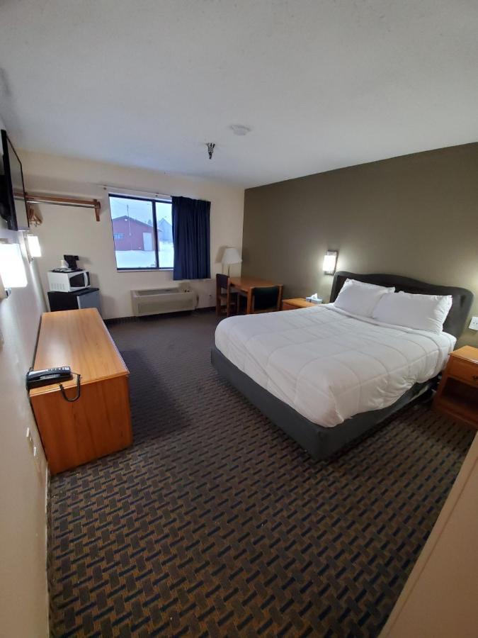 Hibbing Inn And Suites Экстерьер фото